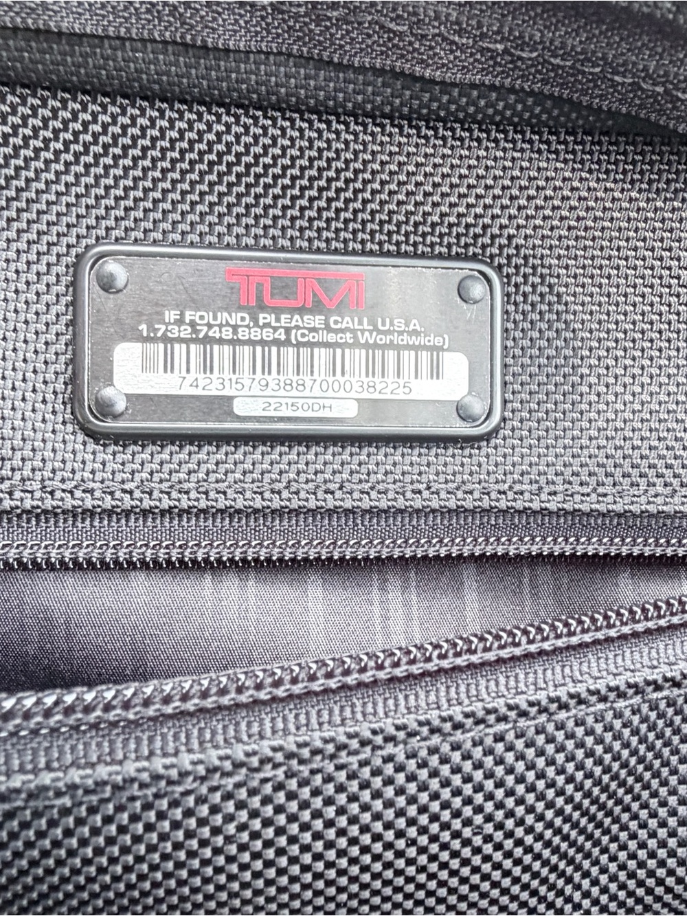 Tumi Alpha Sport Duffle (never used) - Picture 12 of 14